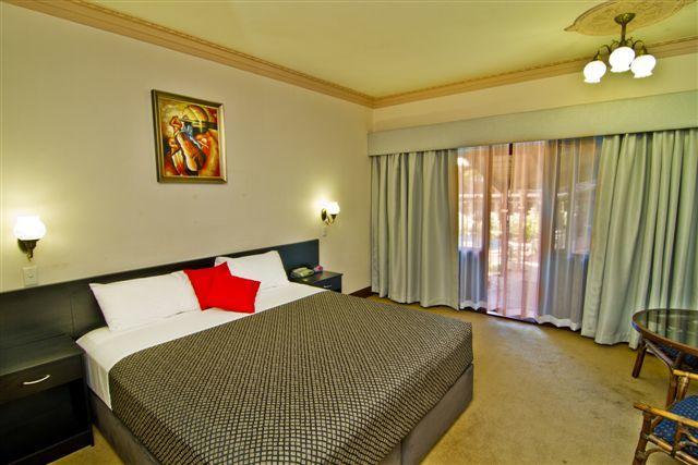 Heritage Country Motel Пърт Екстериор снимка